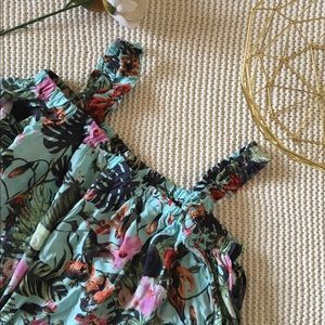 OLM Tropical Off-shoulder Top